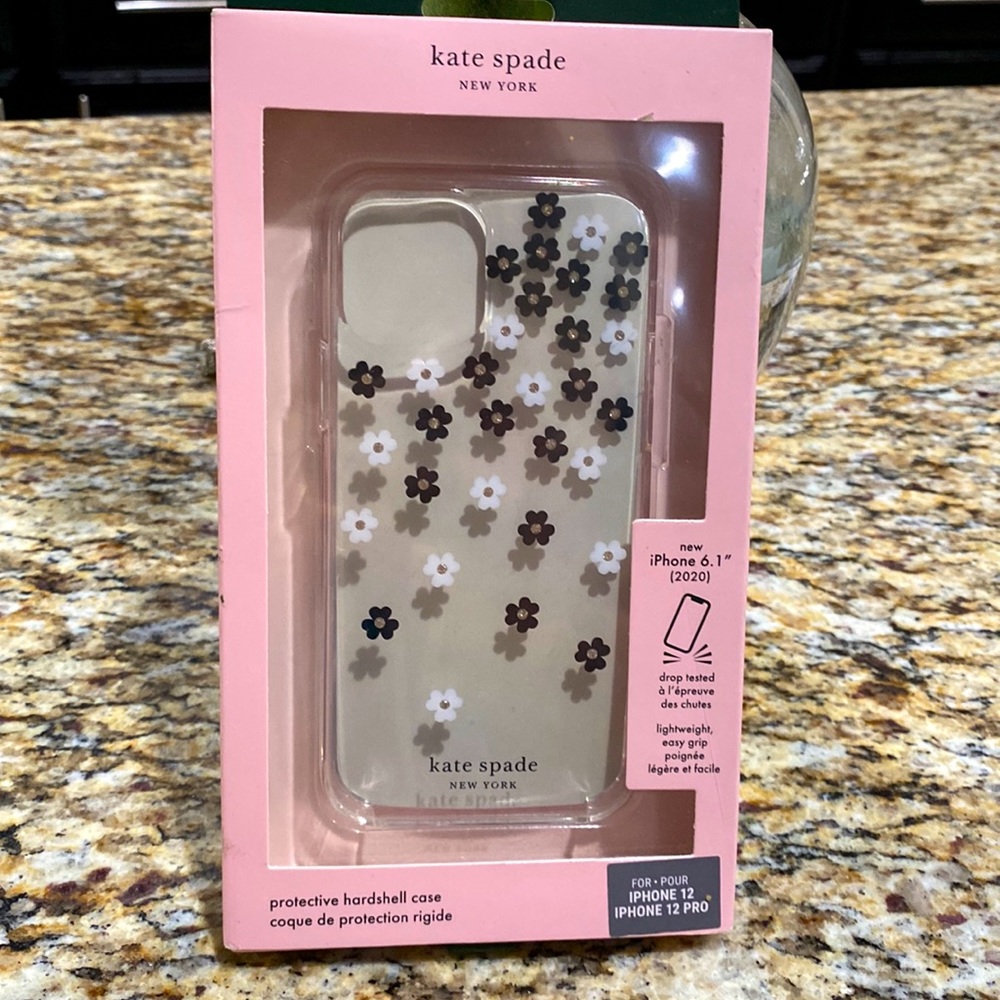 Never used phone case.. EXCELLENT condition